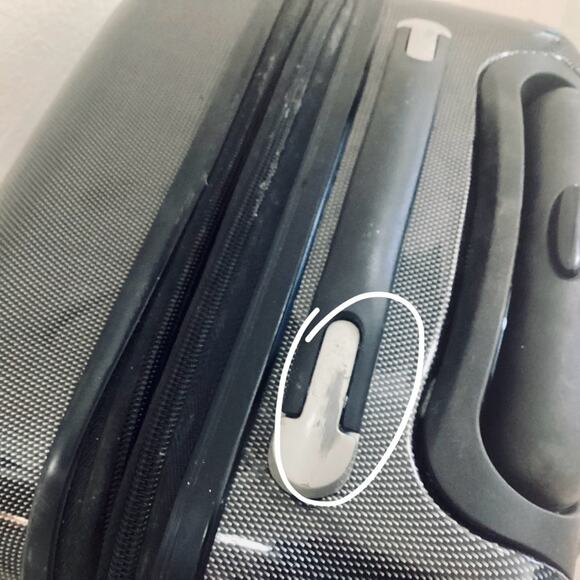 iFLY Carbon Racing Hard Side Carry-On Luggage - Picture 9 of 14